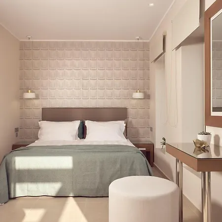 Отель Golden Sun - Adults Only Каламакион