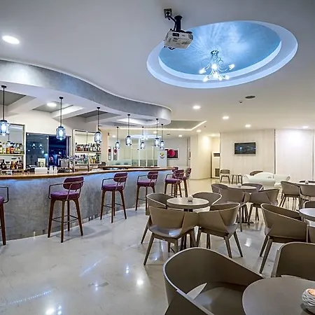 Hotel Golden Sun - Adults Only