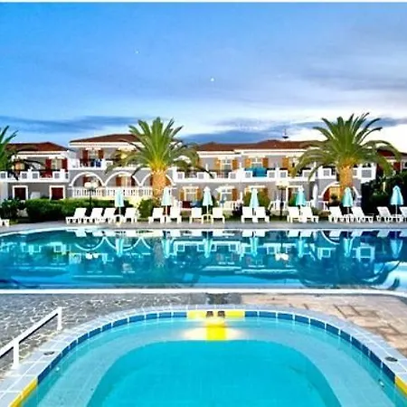 Golden Sun Hotel Kalamákion
