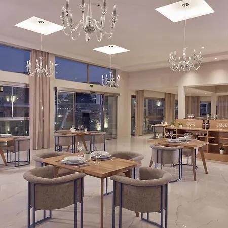 Golden Sun Hotel 4*