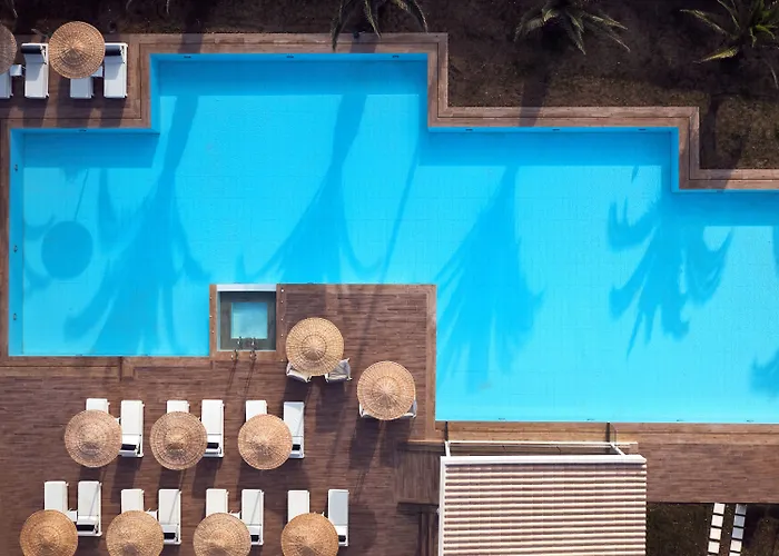 Golden Sun - Adults Only Hotel