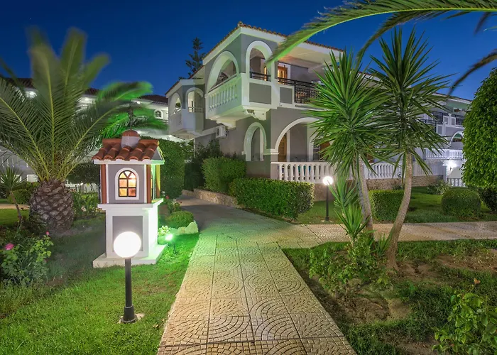 Golden Sun - Adults Only Hotel